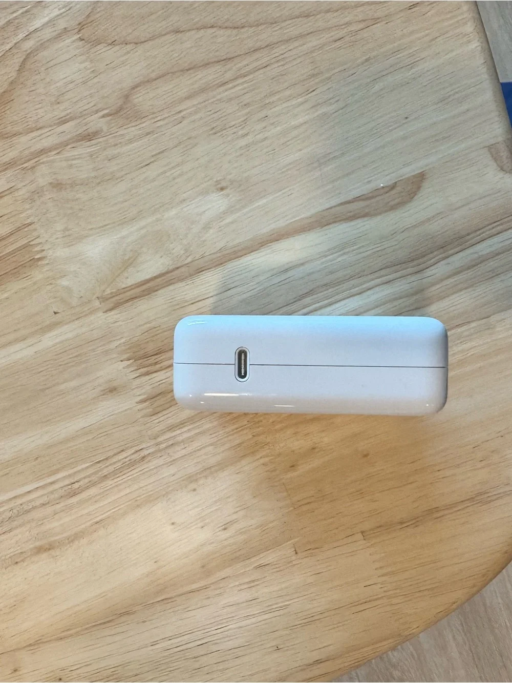 Apple White USB-C Power Adapter with Apple Logo 96W